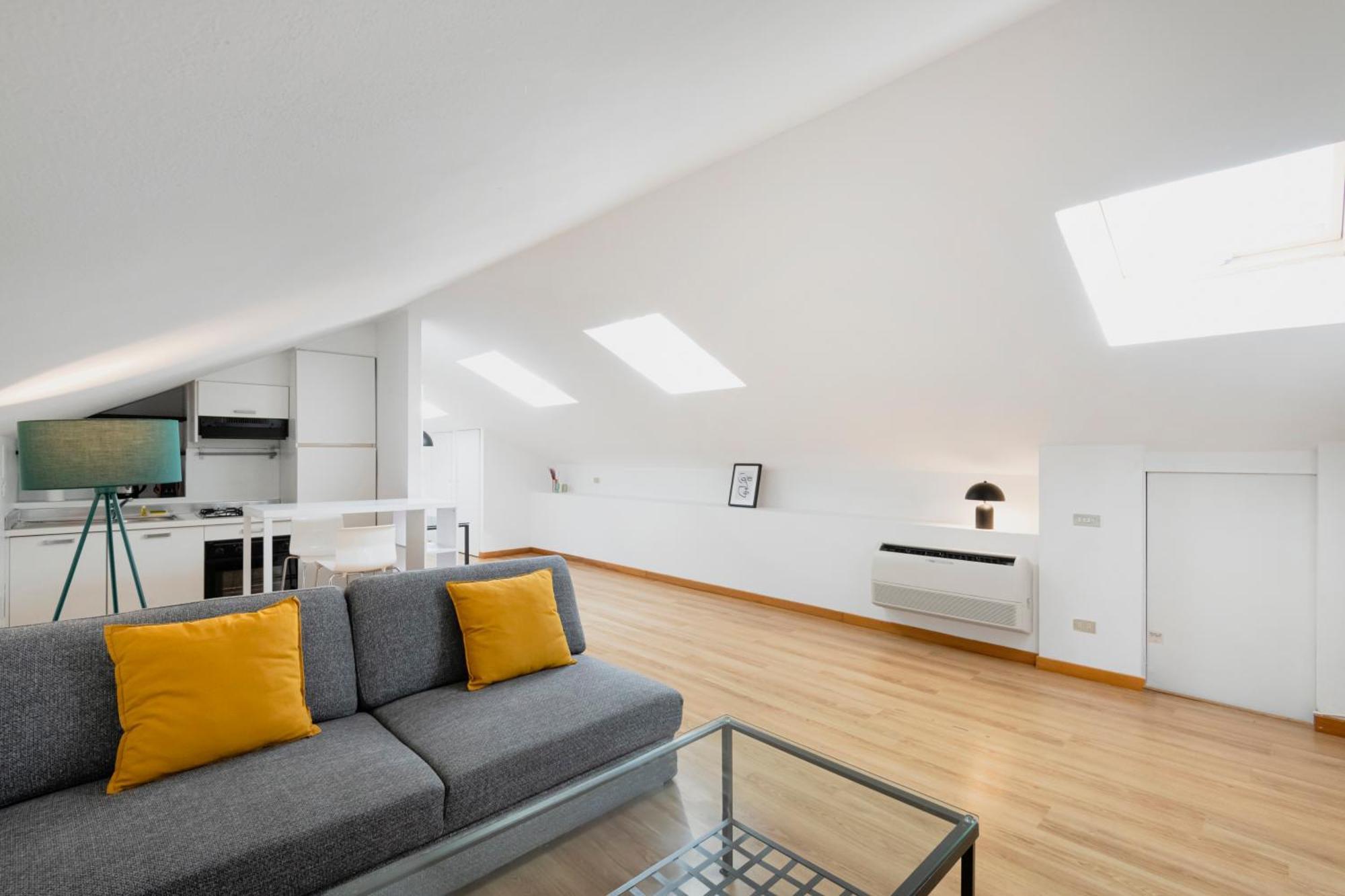 Relstay - Arco Della Pace - Sunny Loft Mailand Exterior foto